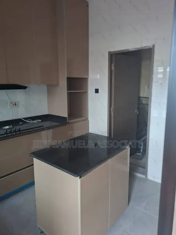 Furnished 3bdrm Duplex in Ayobo for sale in Ayobo