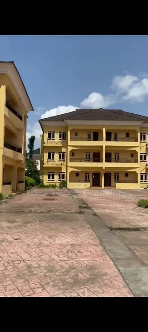 Furnished 4bdrm Townhouse / Terrace in Ikeja Gra for rent in Ikeja GRA