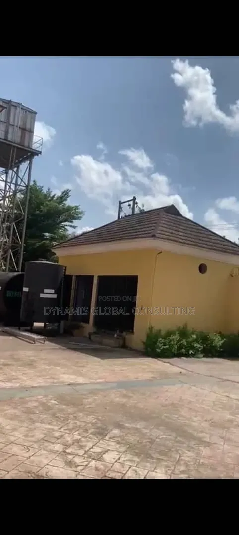 Furnished 4bdrm Townhouse / Terrace in Ikeja Gra for rent in Ikeja GRA
