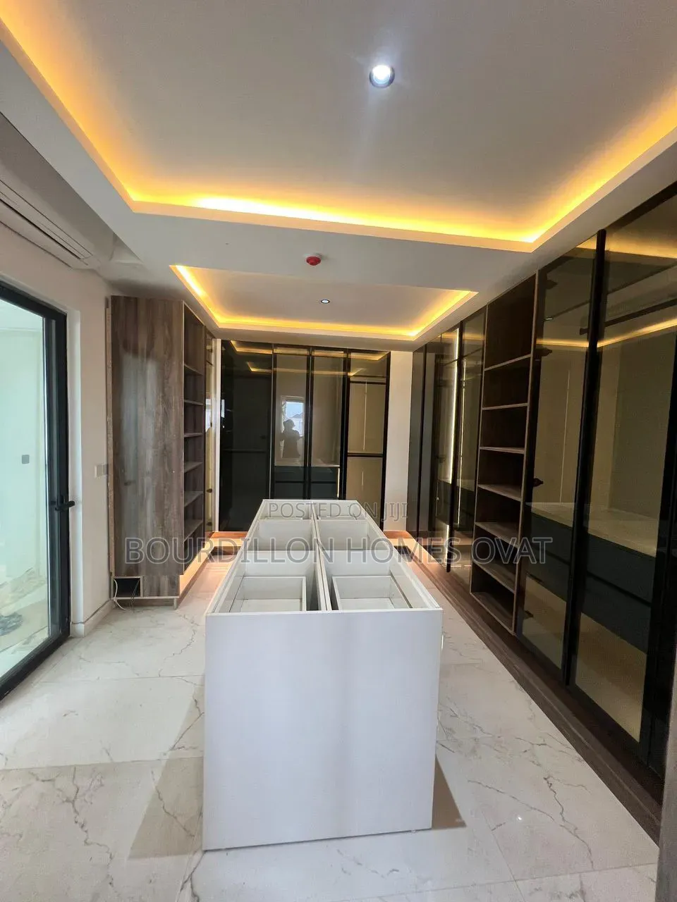 6bdrm Duplex in Banana Island Ikoyi for sale in Banana Island