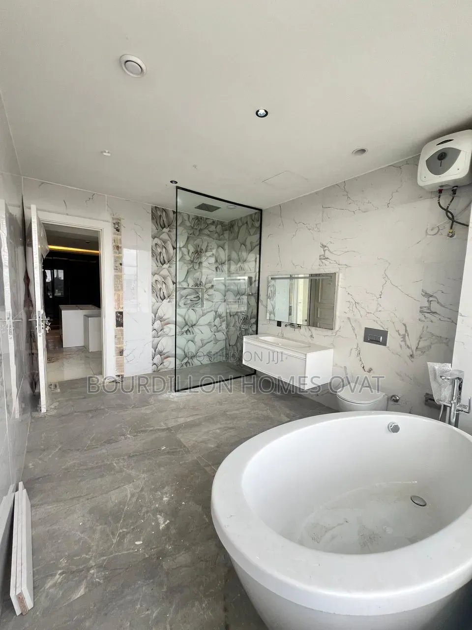 6bdrm Duplex in Banana Island Ikoyi for sale in Banana Island