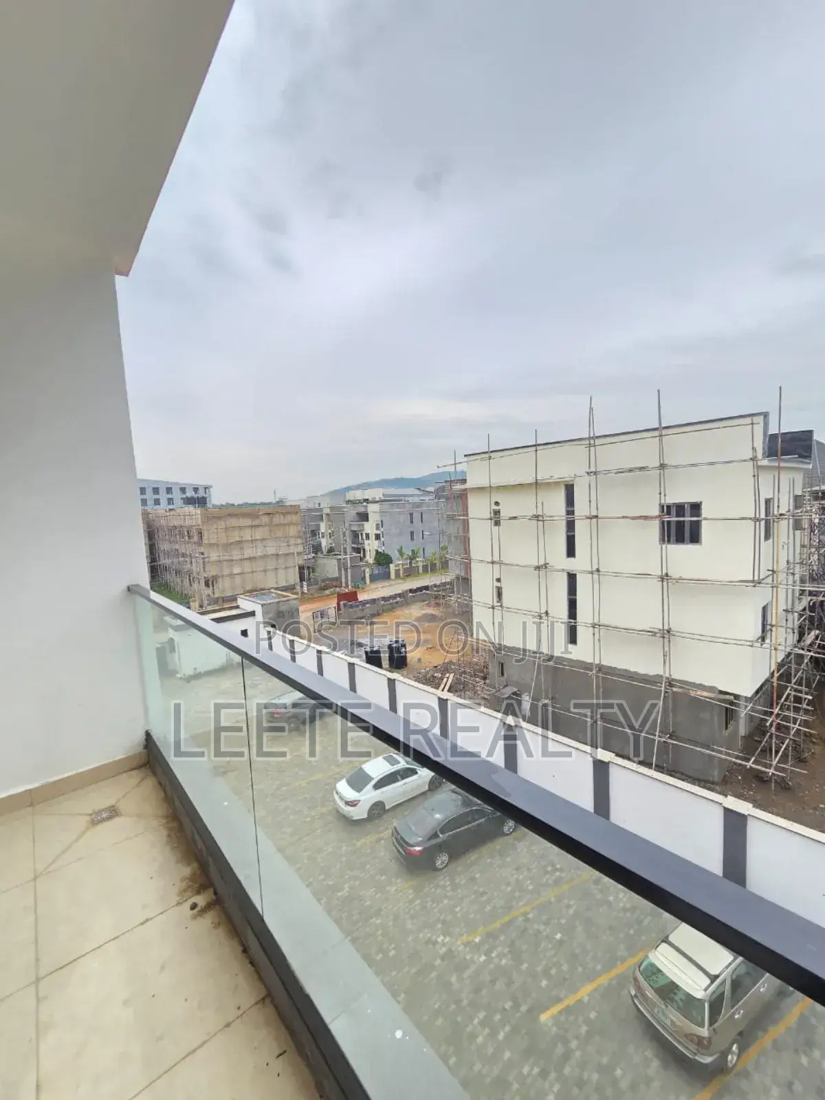 2bdrm Block of Flats in Jahi for sale in Jahi