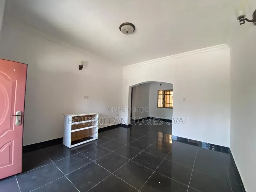 2bdrm Apartment in Ikate Lekki Lagos for rent in Ikate