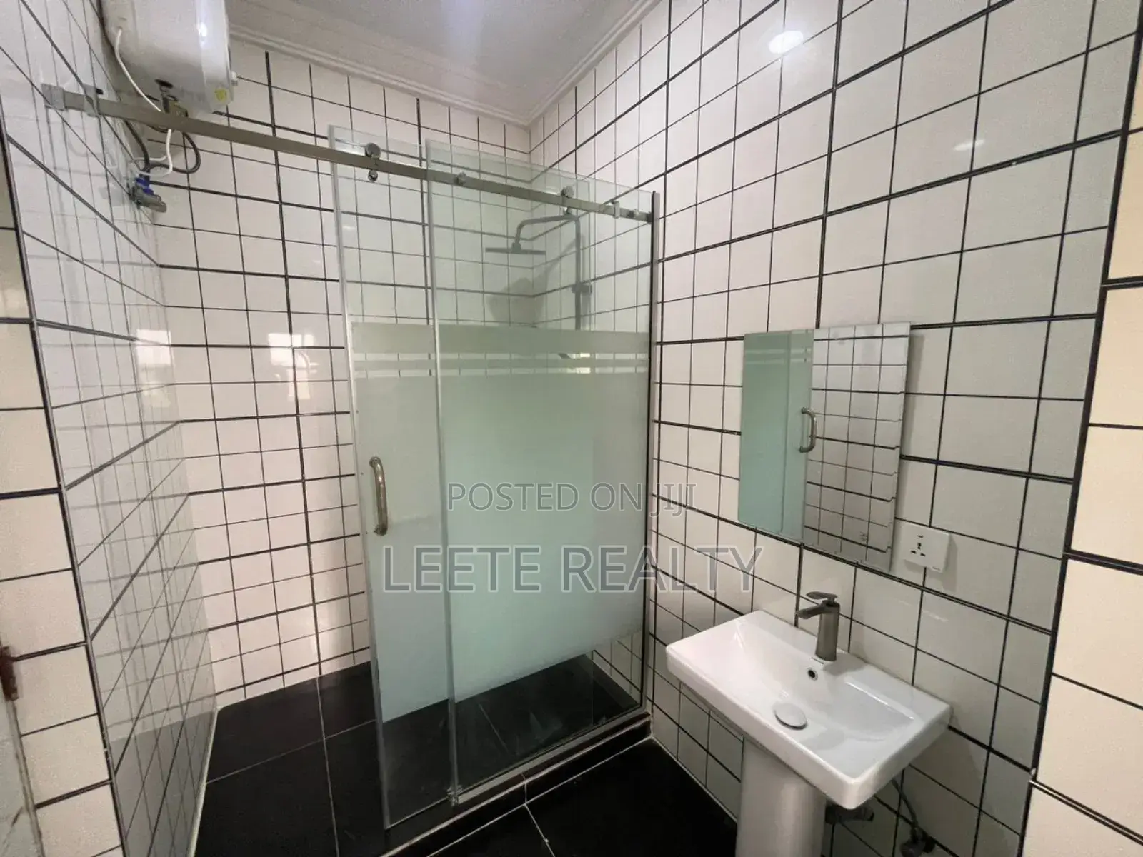 3bdrm Apartment in Jahi for sale in Jahi