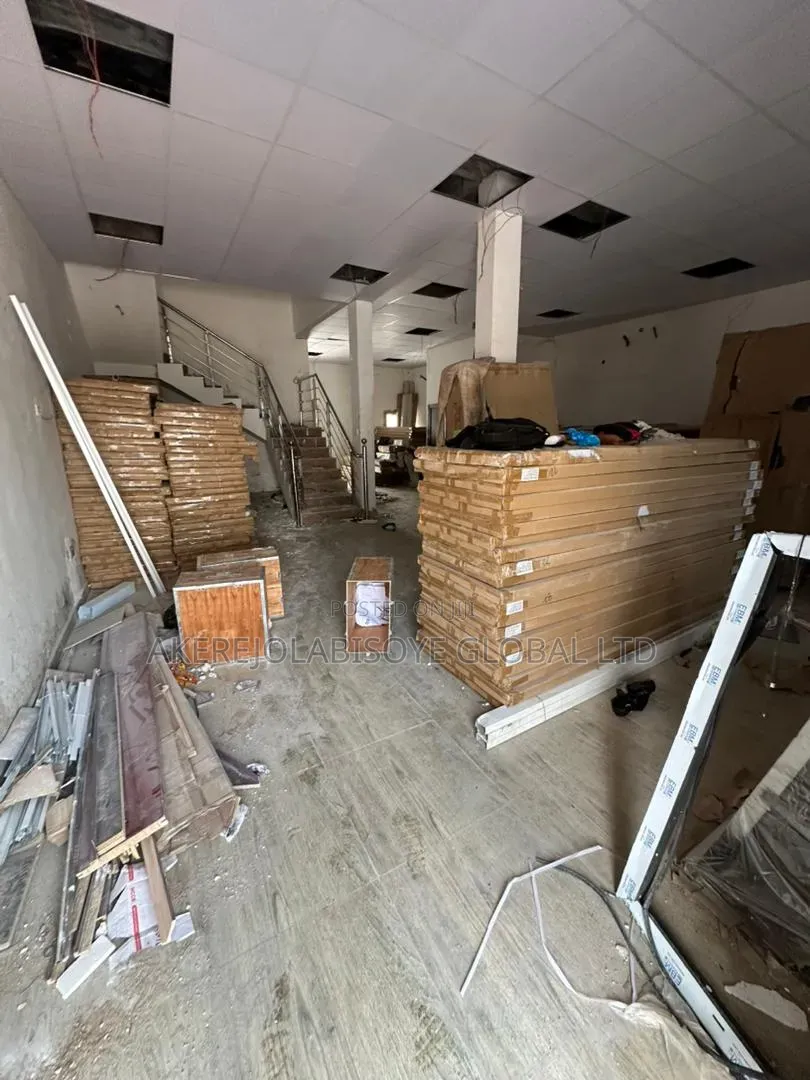 Office Space in Zone 4 / Wuse