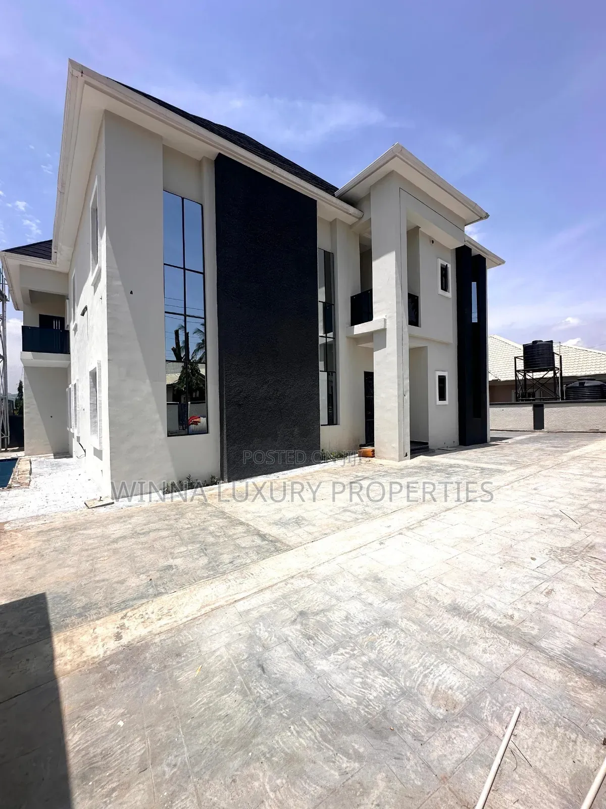 6bdrm Duplex in Gwarinpa Main for sale in Gwarinpa