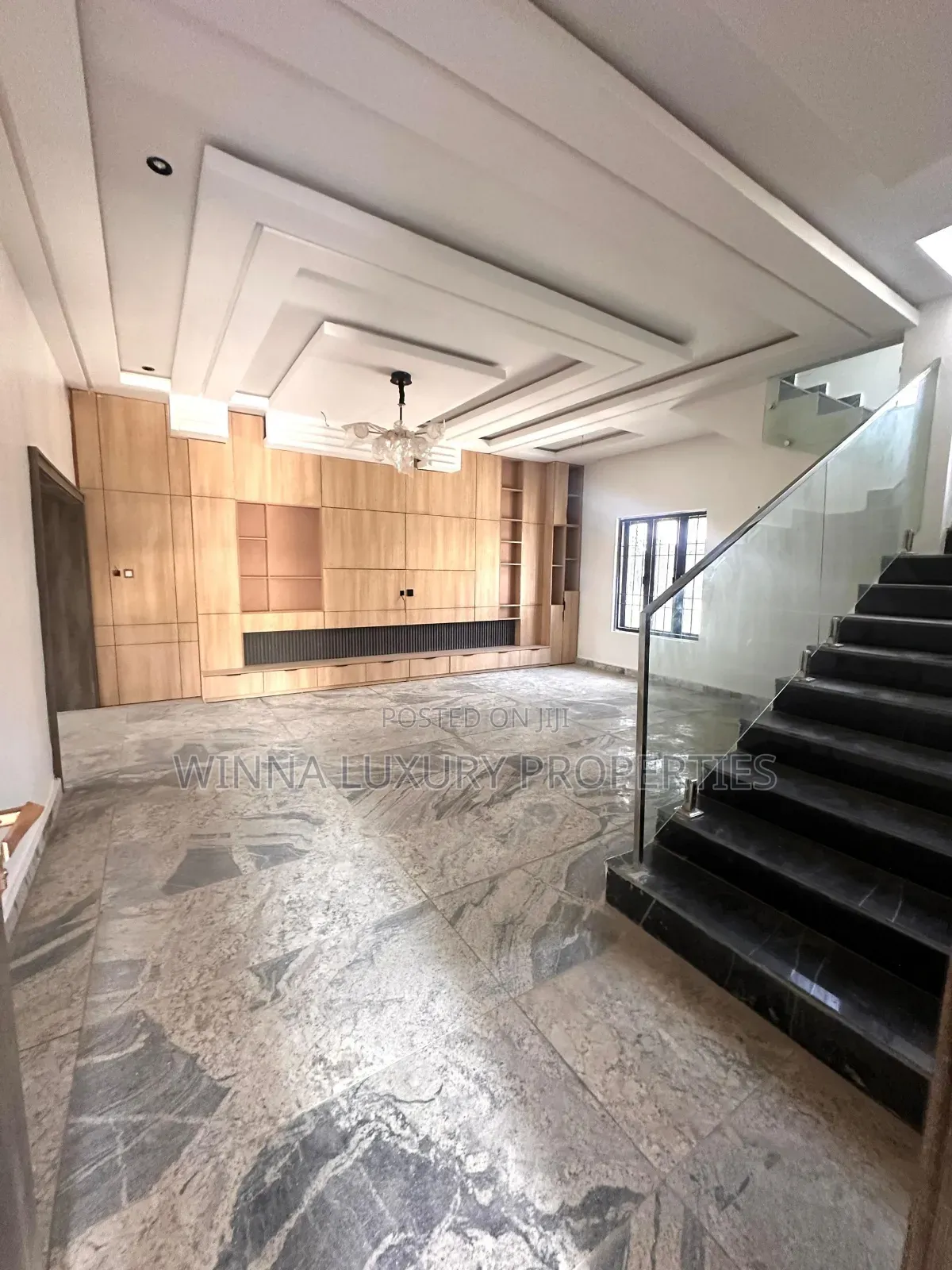 6bdrm Duplex in Gwarinpa Main for sale in Gwarinpa
