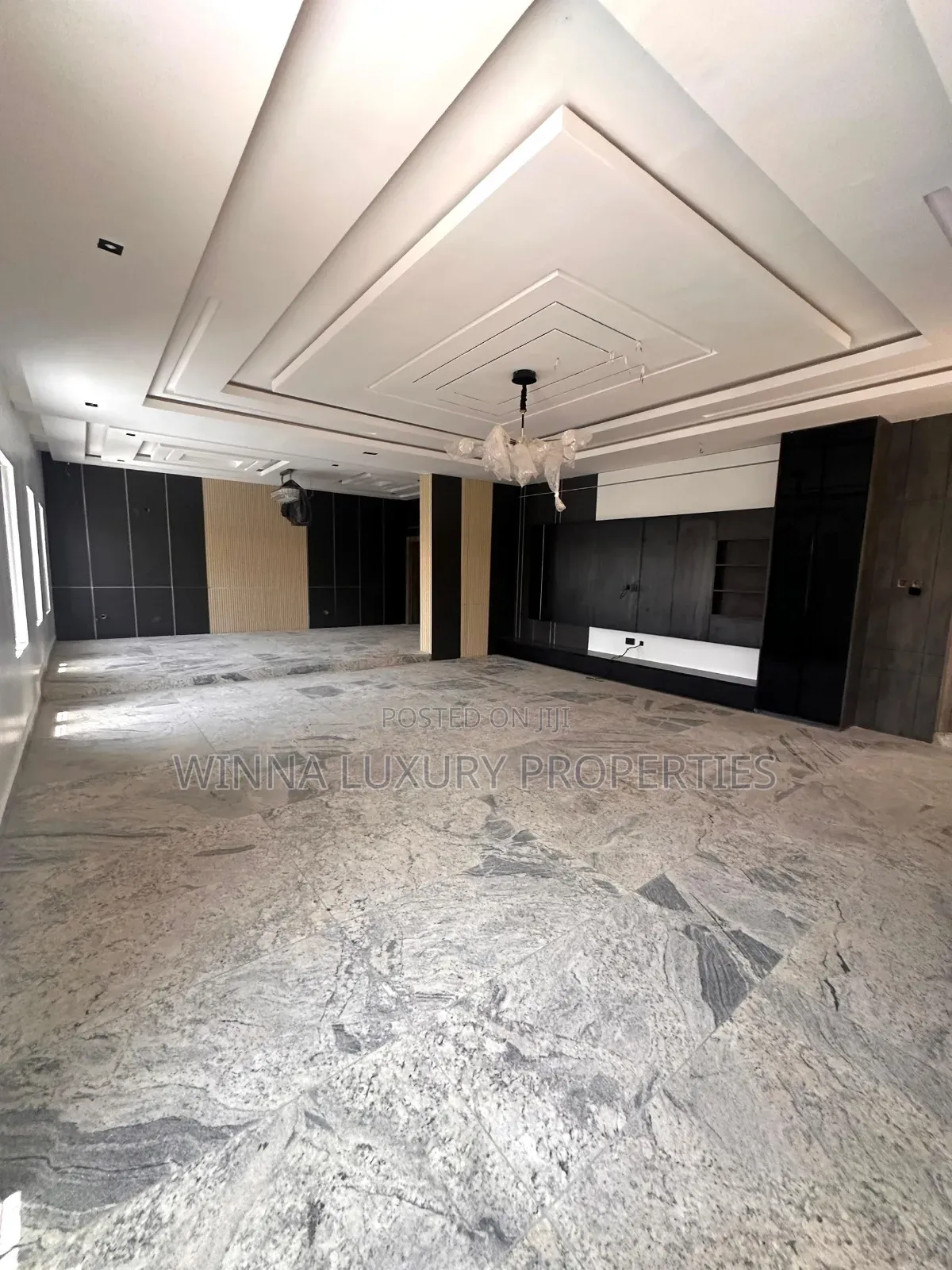 6bdrm Duplex in Gwarinpa Main for sale in Gwarinpa
