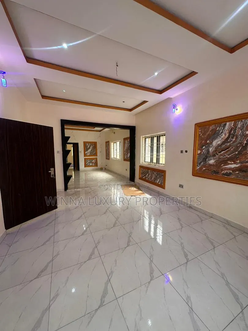 5bdrm Duplex in Gwarinpa Extension for rent in Gwarinpa