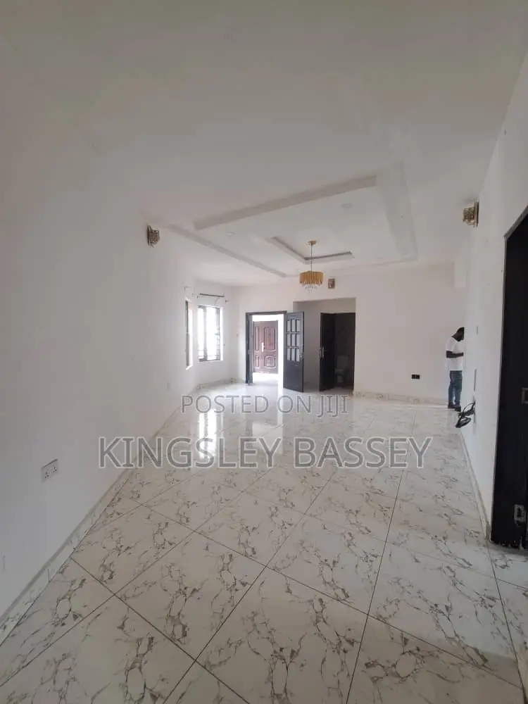 2bdrm Apartment in Salem Lekki, Ikate-Elegushi for sale in Ikate-Elegushi