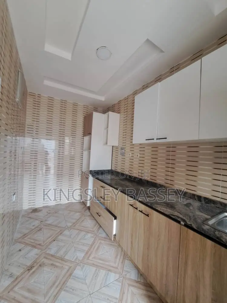 2bdrm Apartment in Salem Lekki, Ikate-Elegushi for sale in Ikate-Elegushi