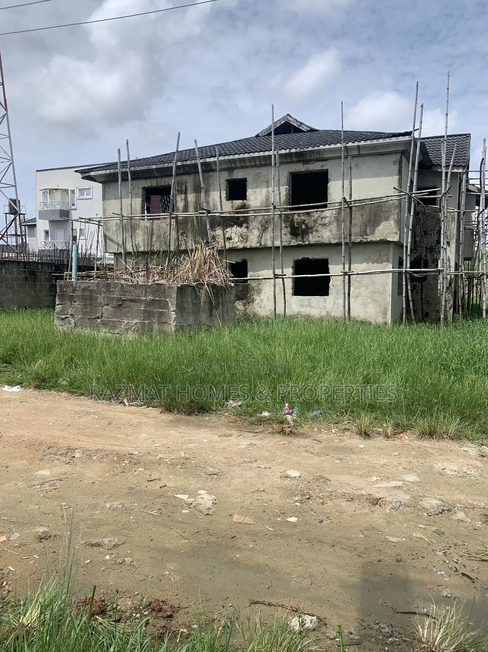 3bdrm Block of Flats in Ado / Ajah for sale in Ado / Ajah