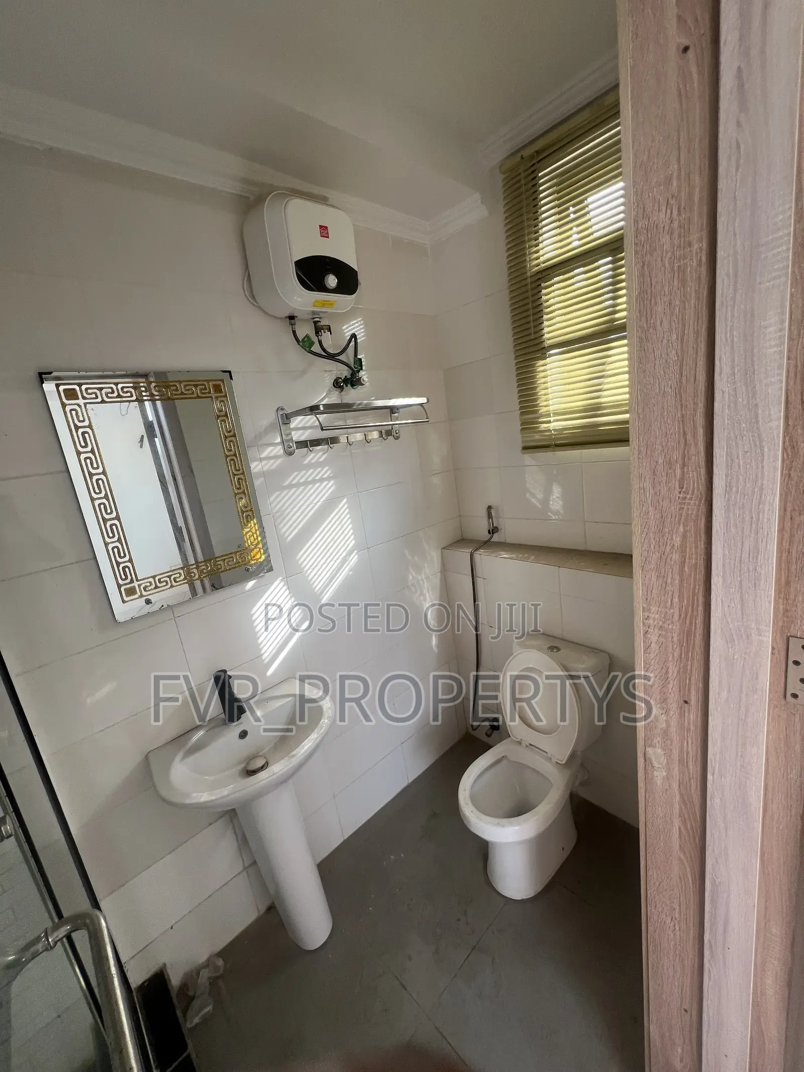 Studio Apartment in Nnpc Osapa for rent in Osapa london