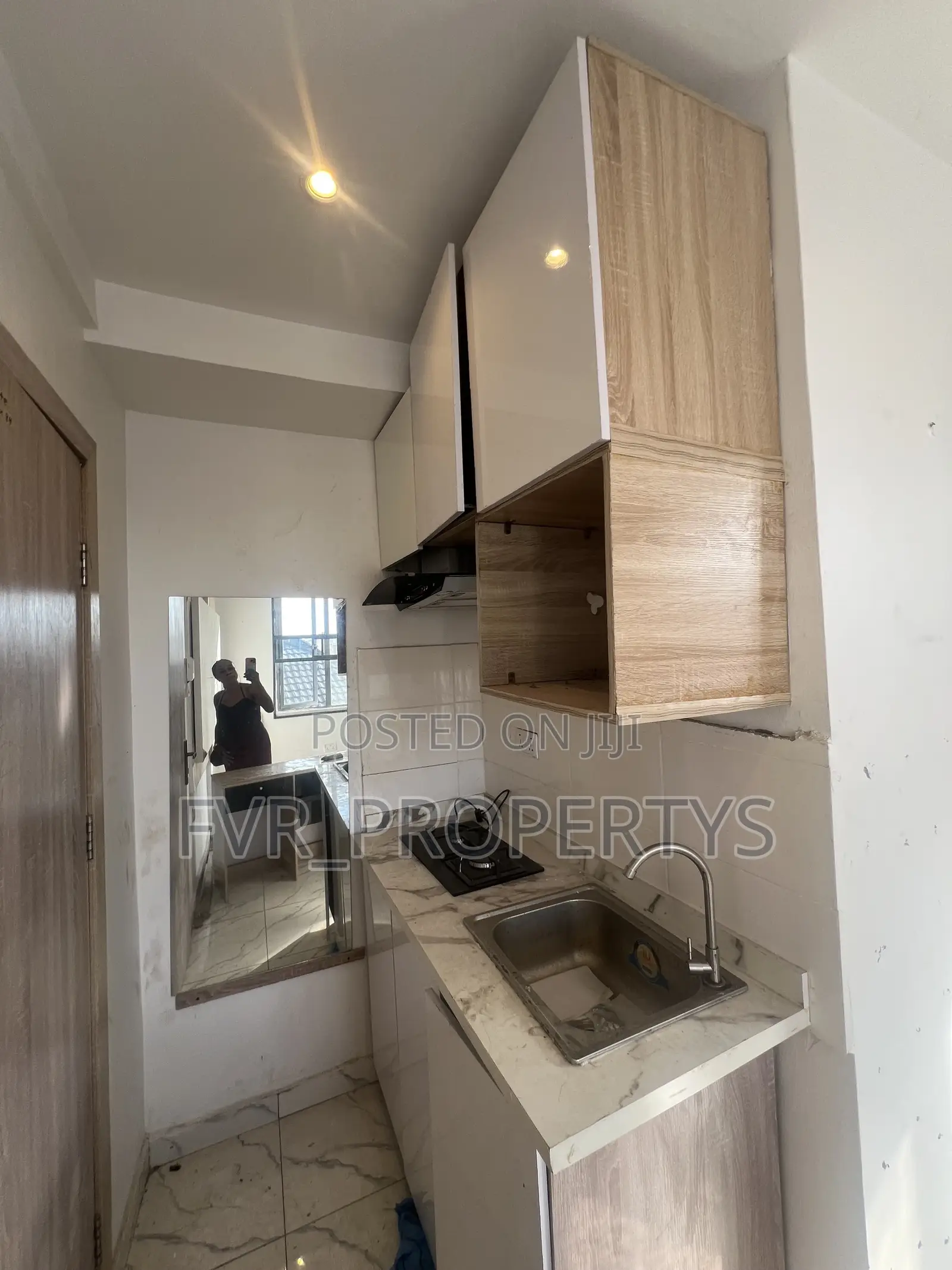 Studio Apartment in Nnpc Osapa for rent in Osapa london