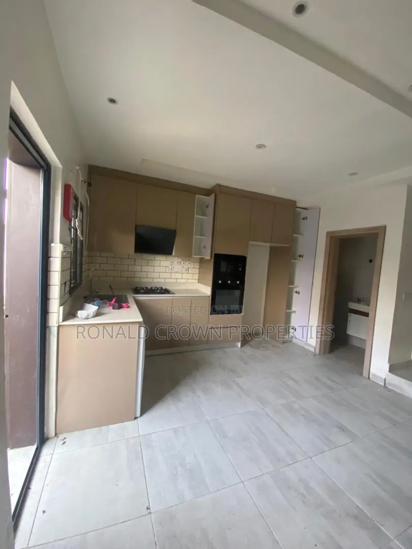 2bdrm Apartment in Lekki Phase 1 for rent in Lekki Phase 1