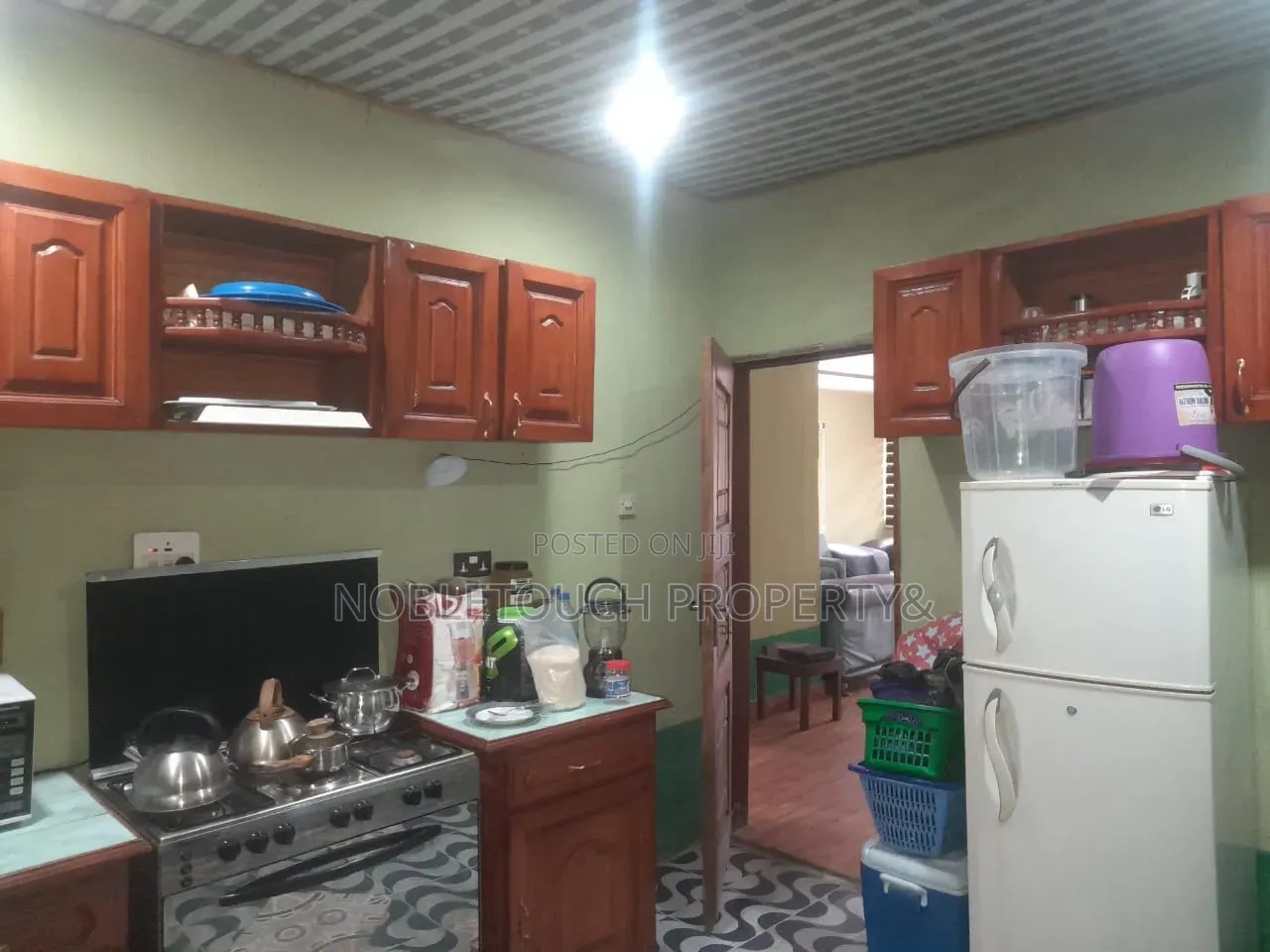 4bdrm Bungalow in Lekki Ajah Lagos, Abraham Adesanya Estate for sale in Abraham Adesanya Estate