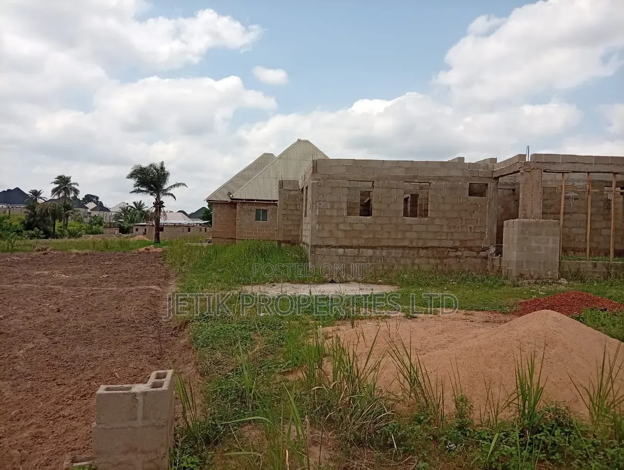 A Distress Plot of Land for Sale in Makurdi