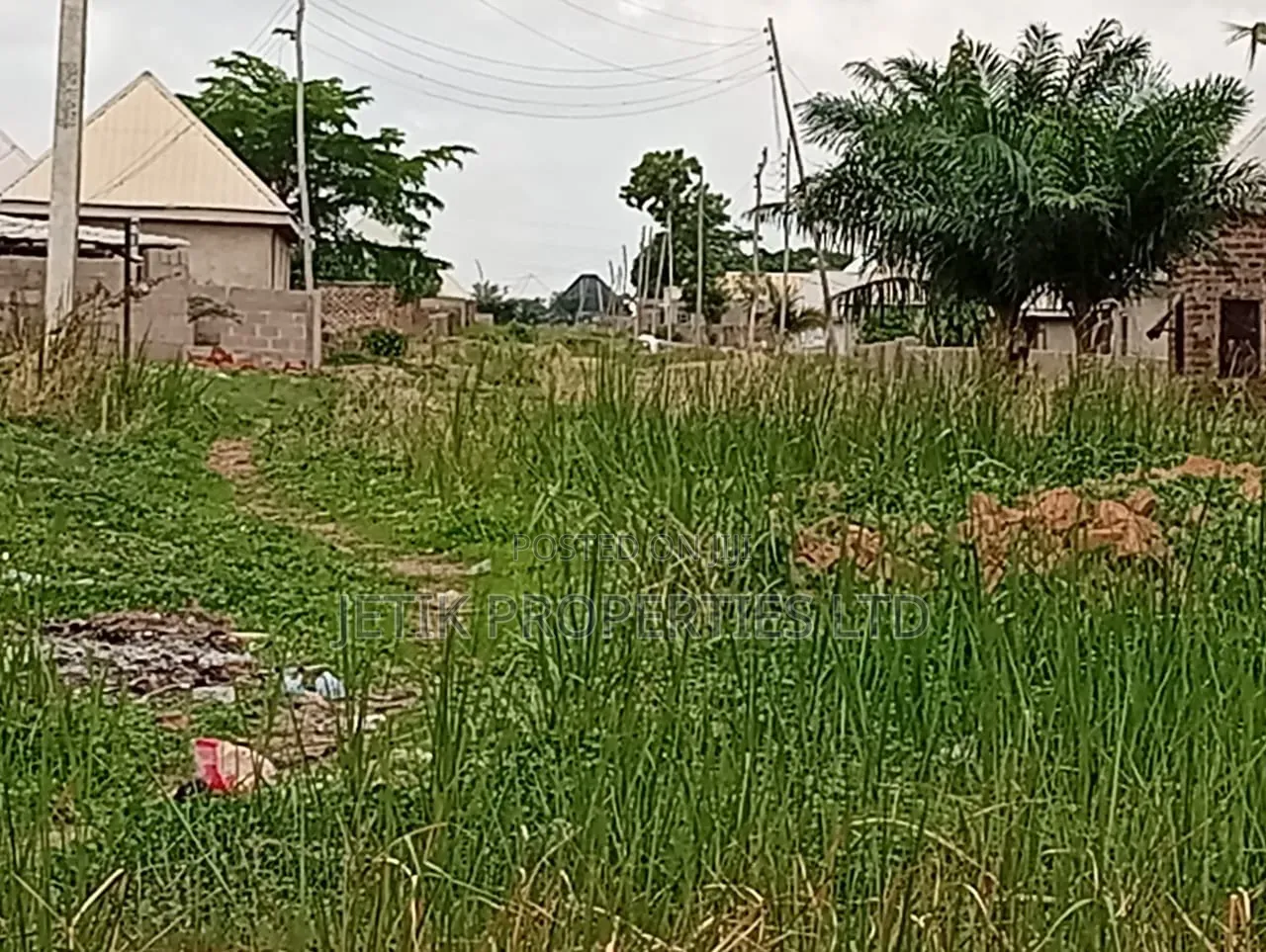 A Distress Plot of Land for Sale in Makurdi