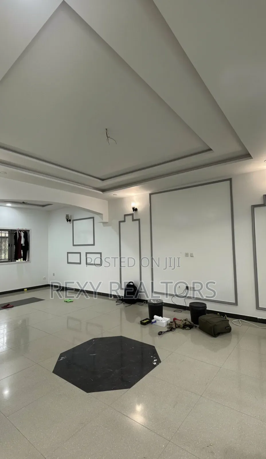 3bdrm Apartment in Eliozu for rent in Eliozu