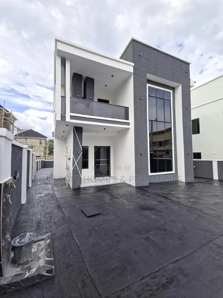 4bdrm Duplex in Carlton Gate Estate, Akobo for sale in Akobo