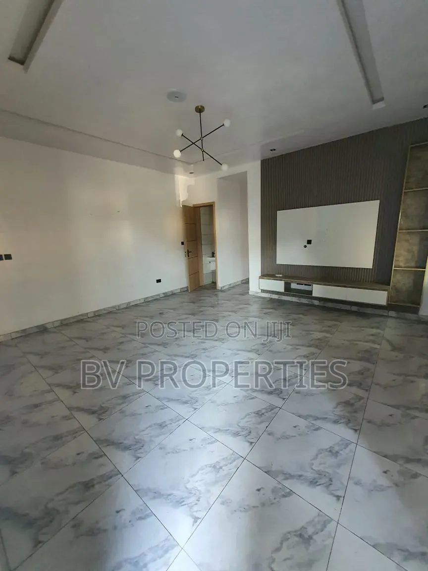 2bdrm Apartment in Ikate for rent in Ikate