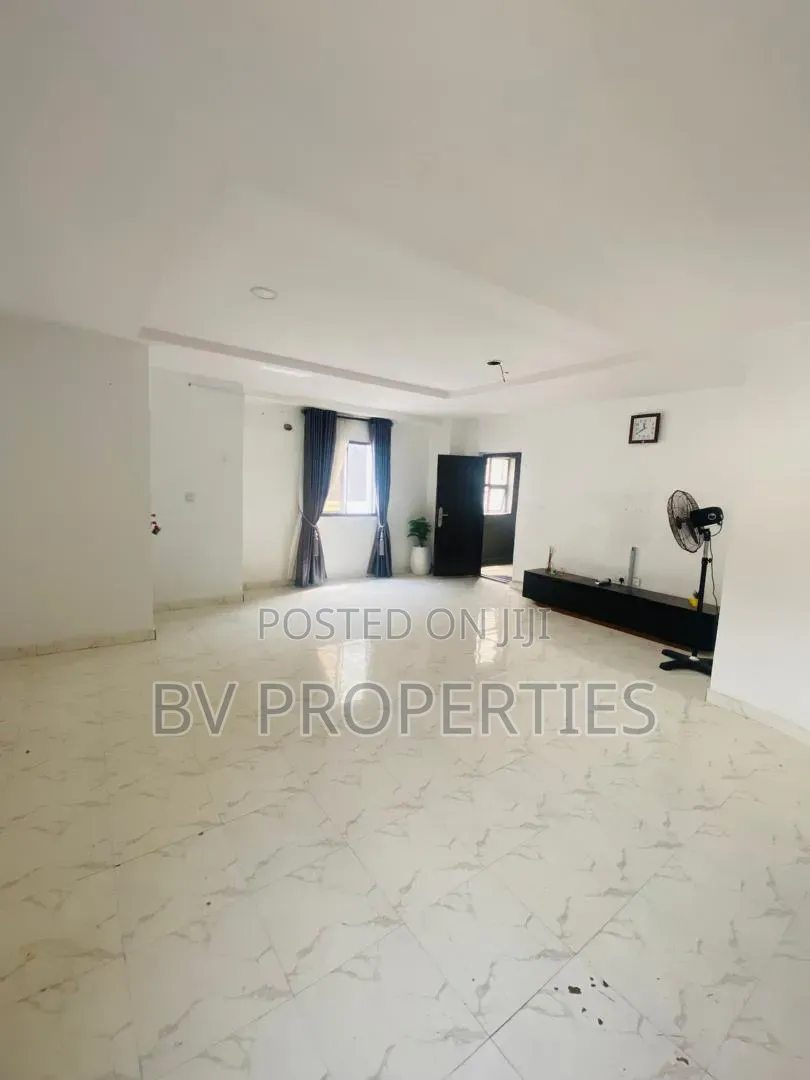 2bdrm Apartment in Osapa london for rent in Osapa london