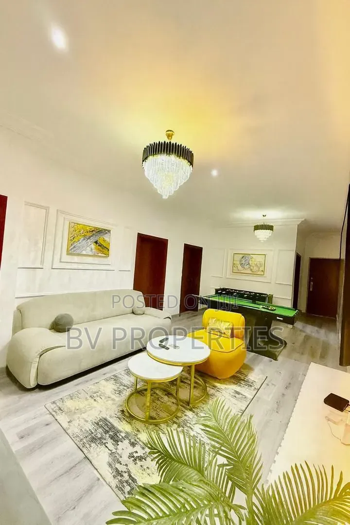 Furnished 2bdrm Apartment in Lekki Phase 1 for rent in Lekki Phase 1