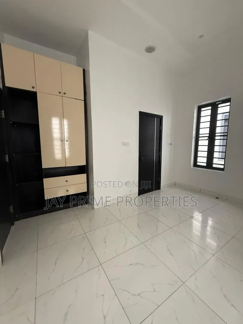 1bdrm Shared Apartment in Orchid, Royal Pine, Lekki for rent in Lekki