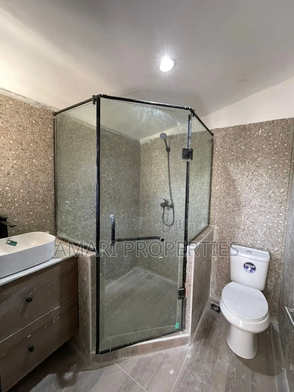 2bdrm Block of Flats in Oniru, Victoria Island Extension for rent in Victoria Island Extension