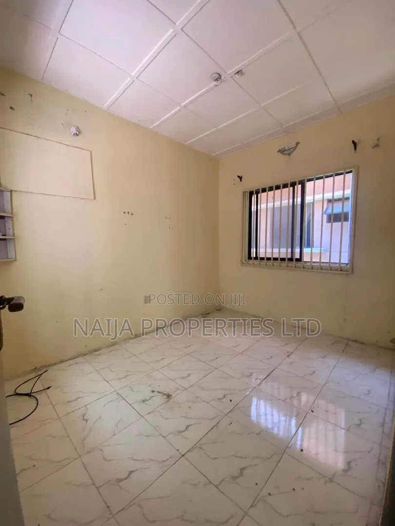 Mini Flat in Femi Okunnu Estate, Jakande for rent in Jakande