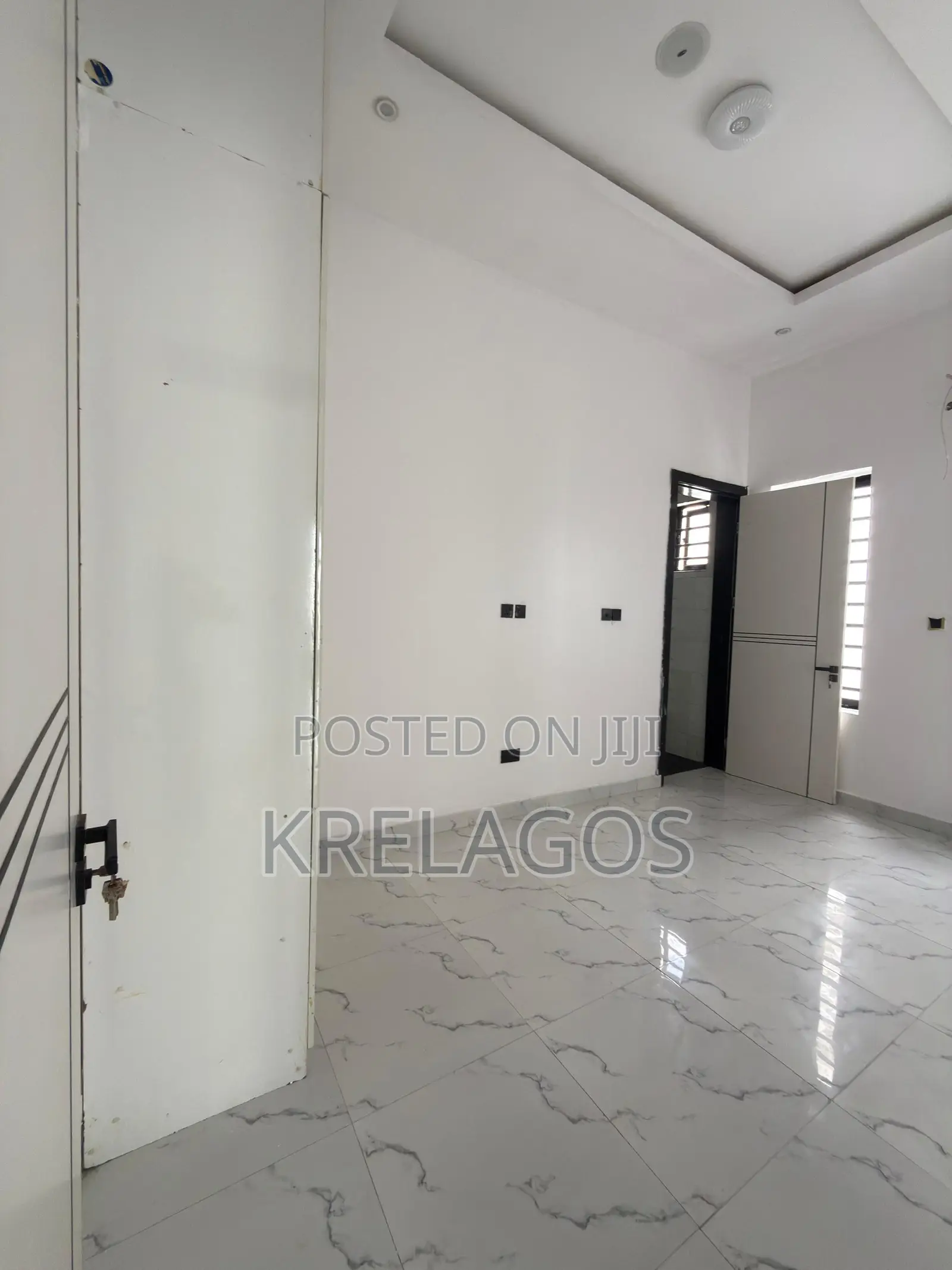 4bdrm Duplex in Orchid, Chevron for rent in Chevron