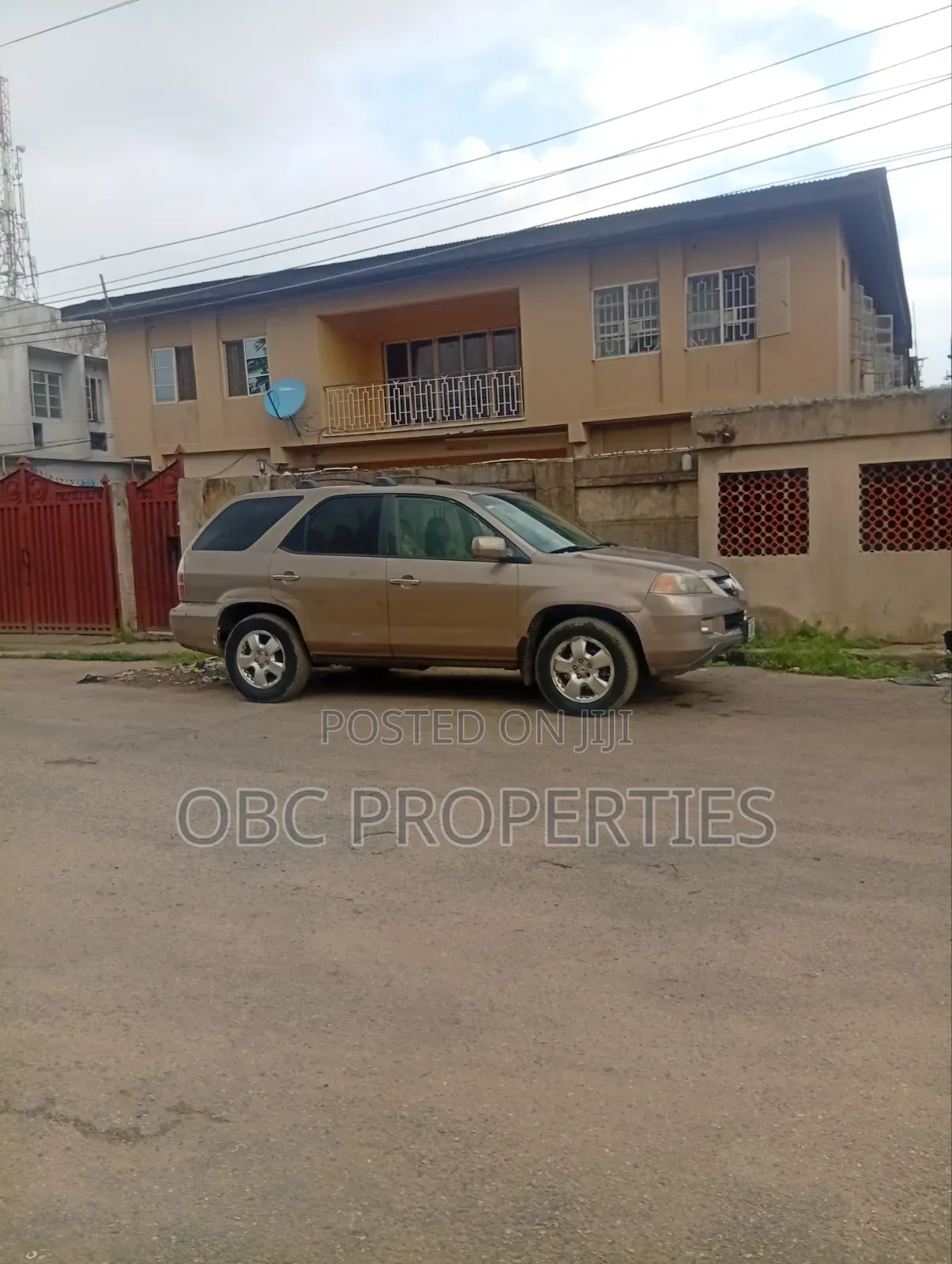 4bdrm Duplex in Fola Agoro for sale in Fola Agoro