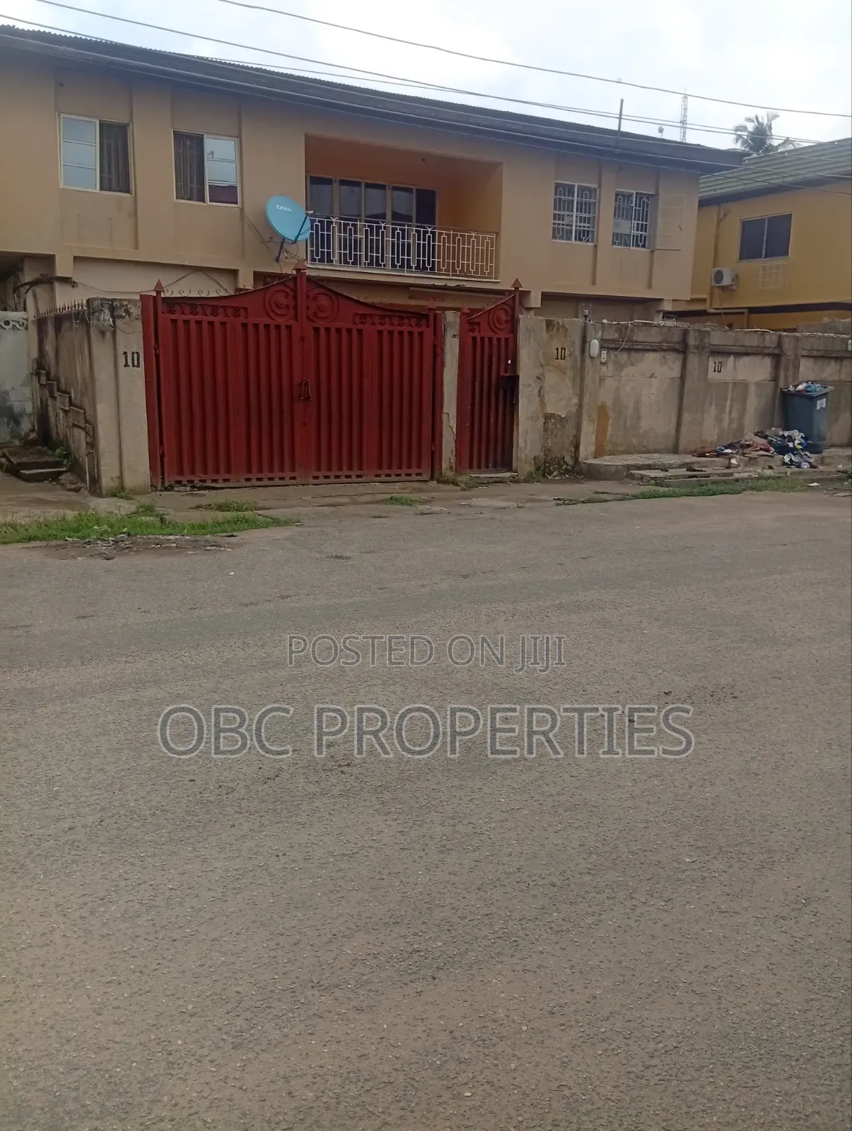 4bdrm Duplex in Fola Agoro for sale in Fola Agoro