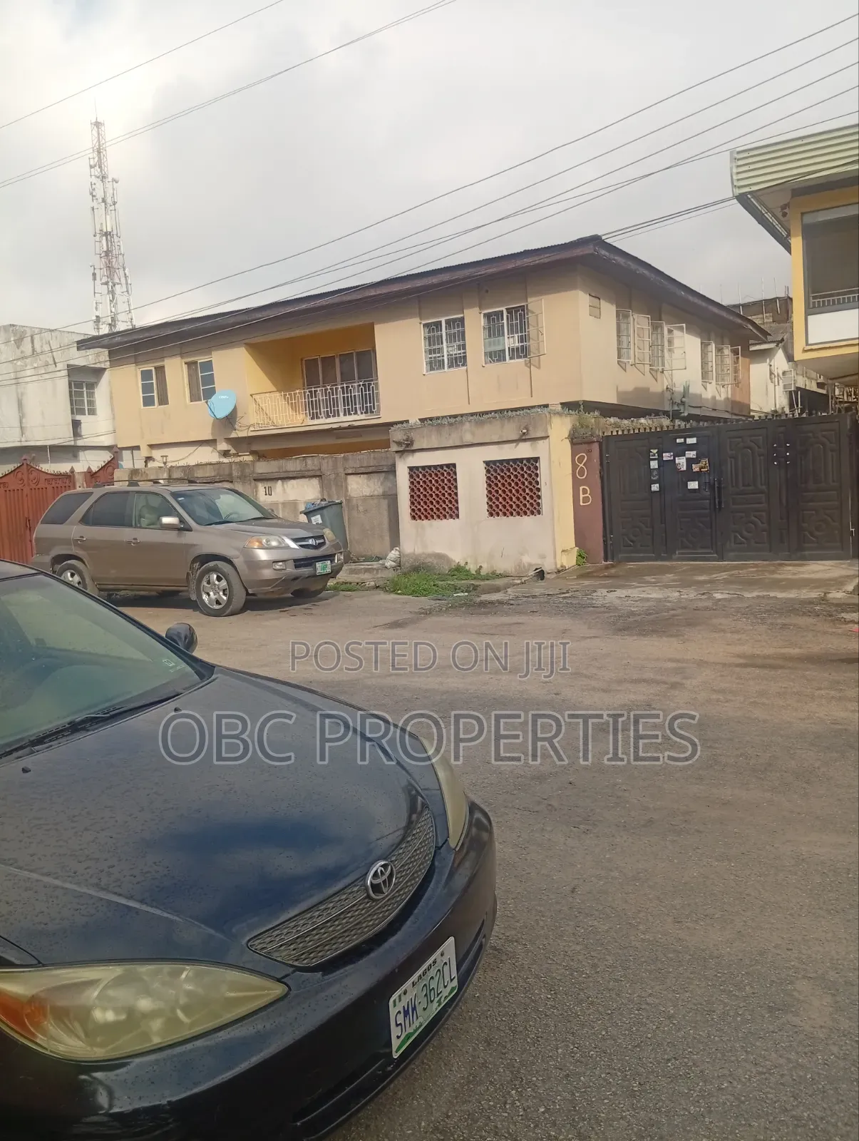 4bdrm Duplex in Fola Agoro for sale in Fola Agoro