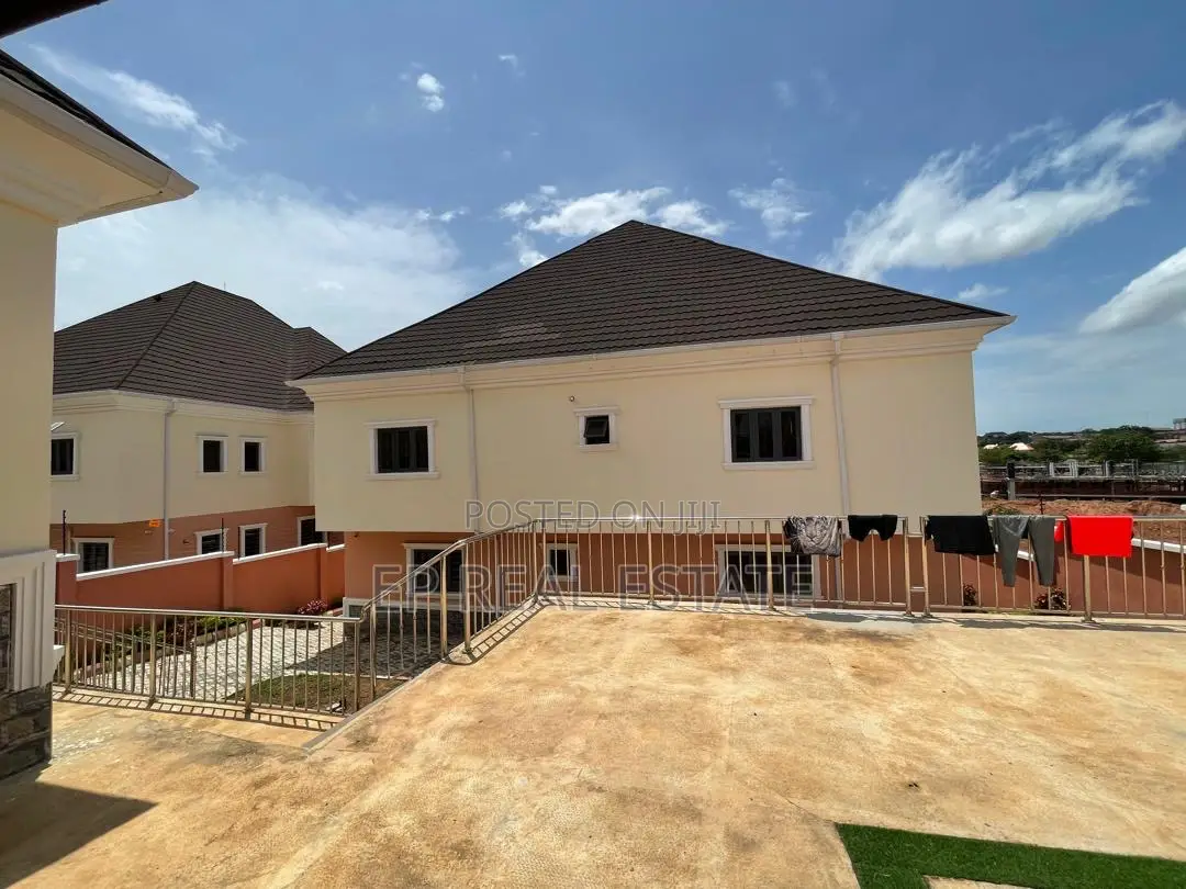 6bdrm Duplex in Asokoro for rent in Asokoro