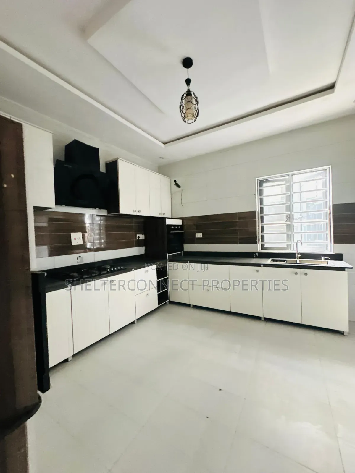 5bdrm Duplex in Lekki Phase 1 for rent in Lekki Phase 1