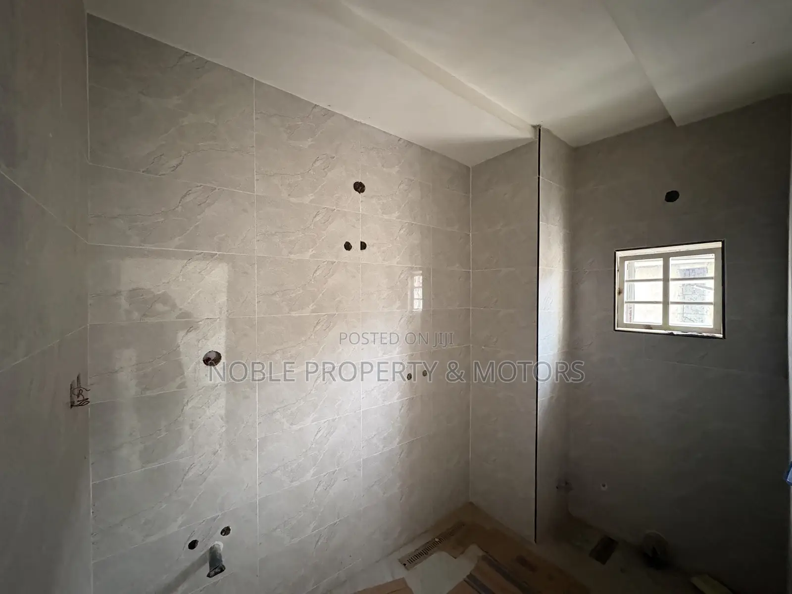 3bdrm Block of Flats in Life Camp for sale in Life Camp