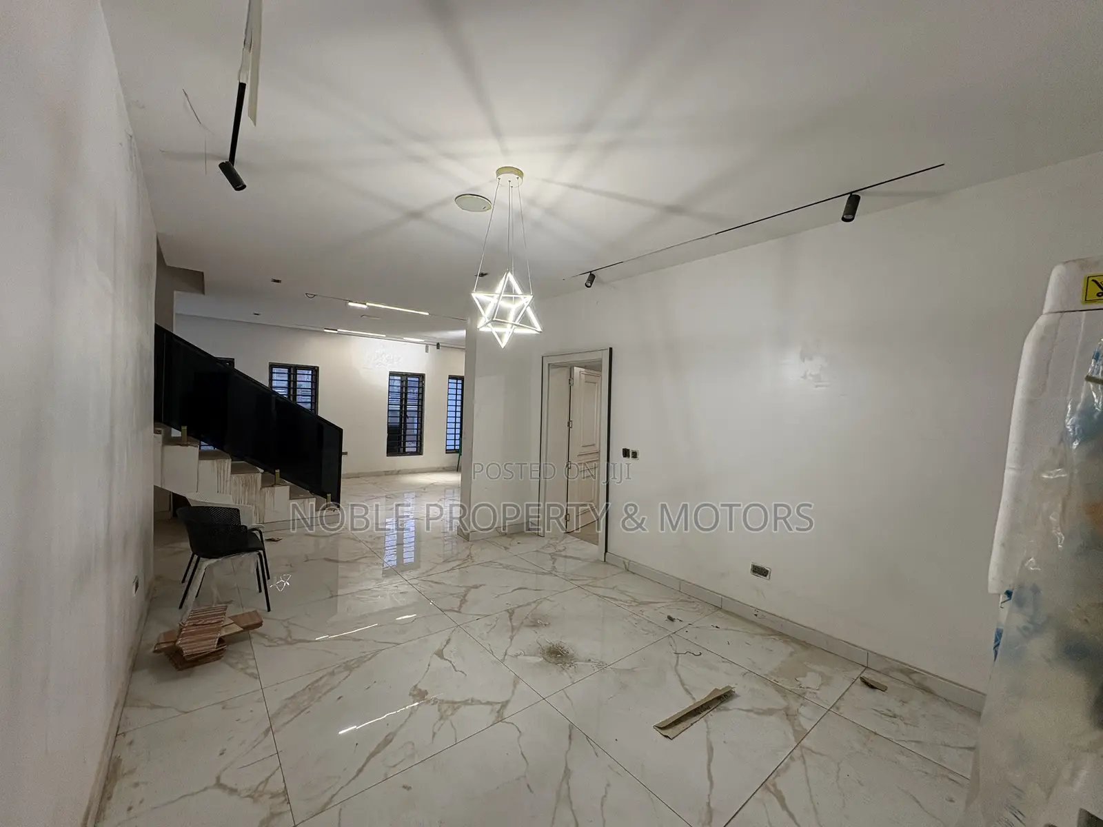 5bdrm Duplex in Wuye for rent in Wuye