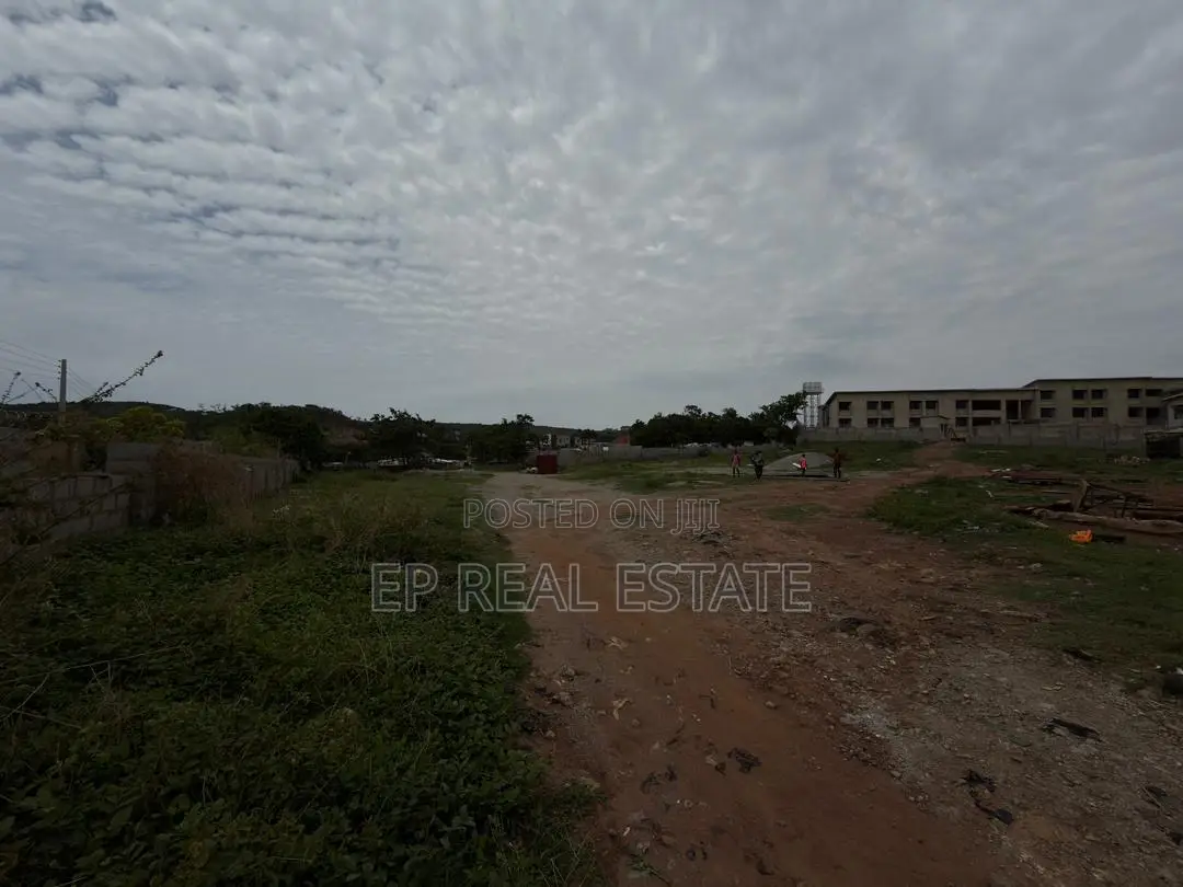 Plot of Land in Apo Resettlement
