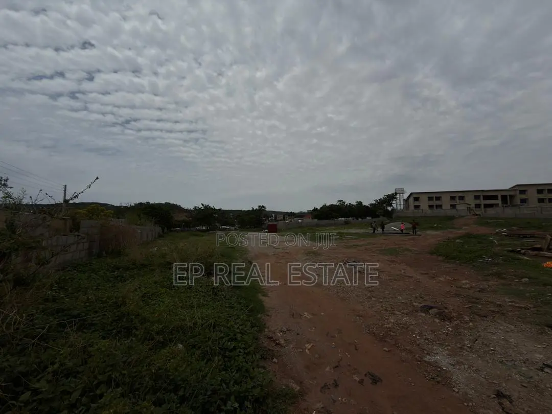 Plot of Land in Apo Resettlement
