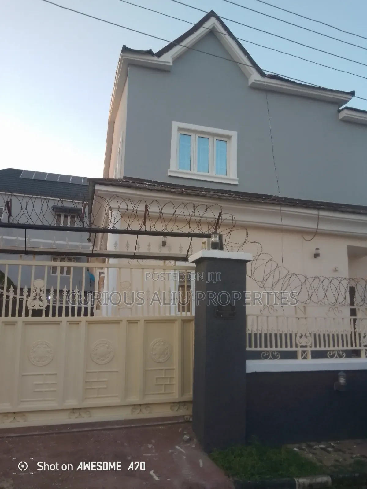 4bdrm Duplex in Ako Estate, Life Camp for rent in Life Camp