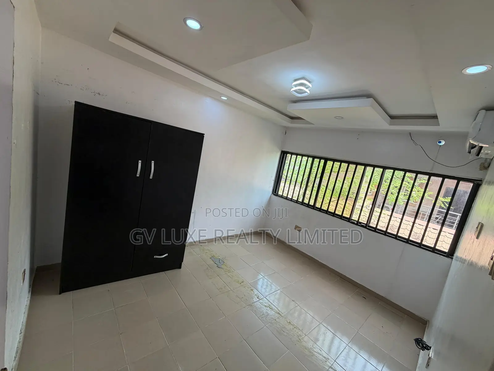 1bdrm Apartment in Lekki Phase1 for rent in Lekki