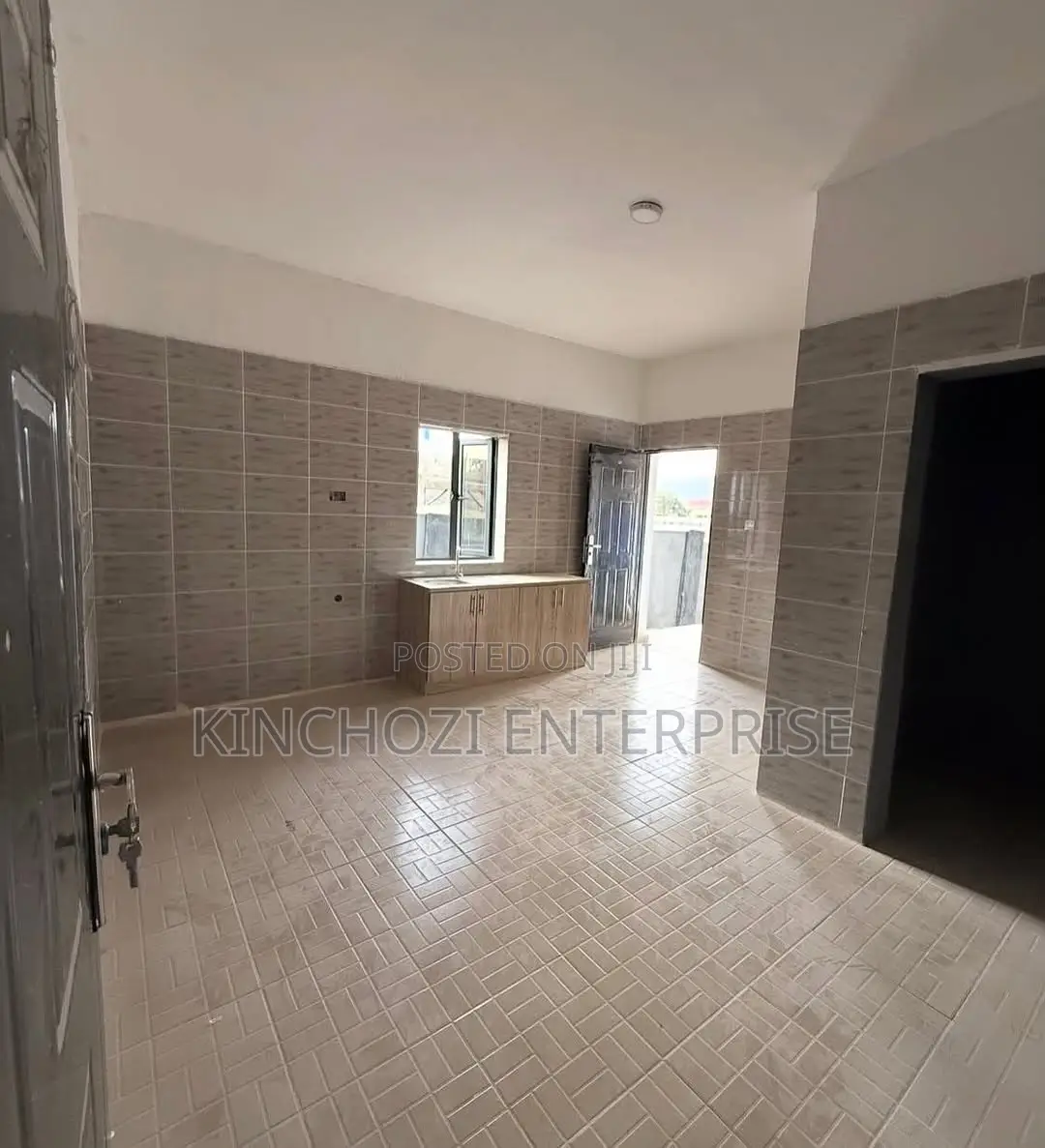 3bdrm Duplex in Apo, Zone B for rent in Zone B
