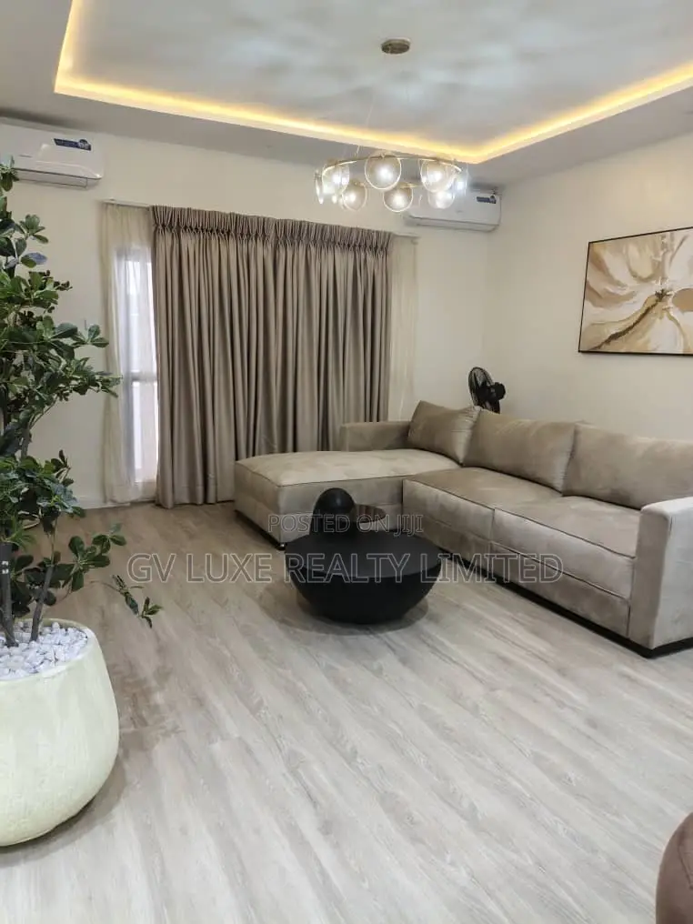 Furnished 3bdrm Apartment in Lekki Phase 1 for sale in Lekki
