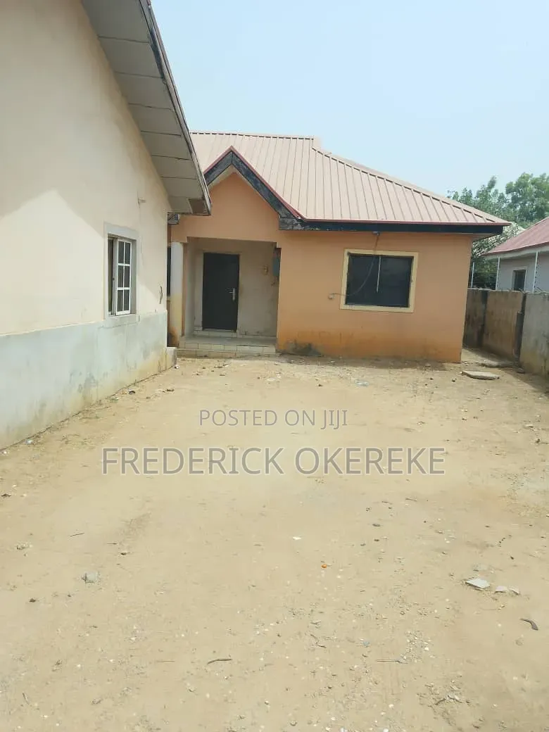 Prime 979 SQM Land on 3rd Avenue, Gwarinpa in Bunkoro