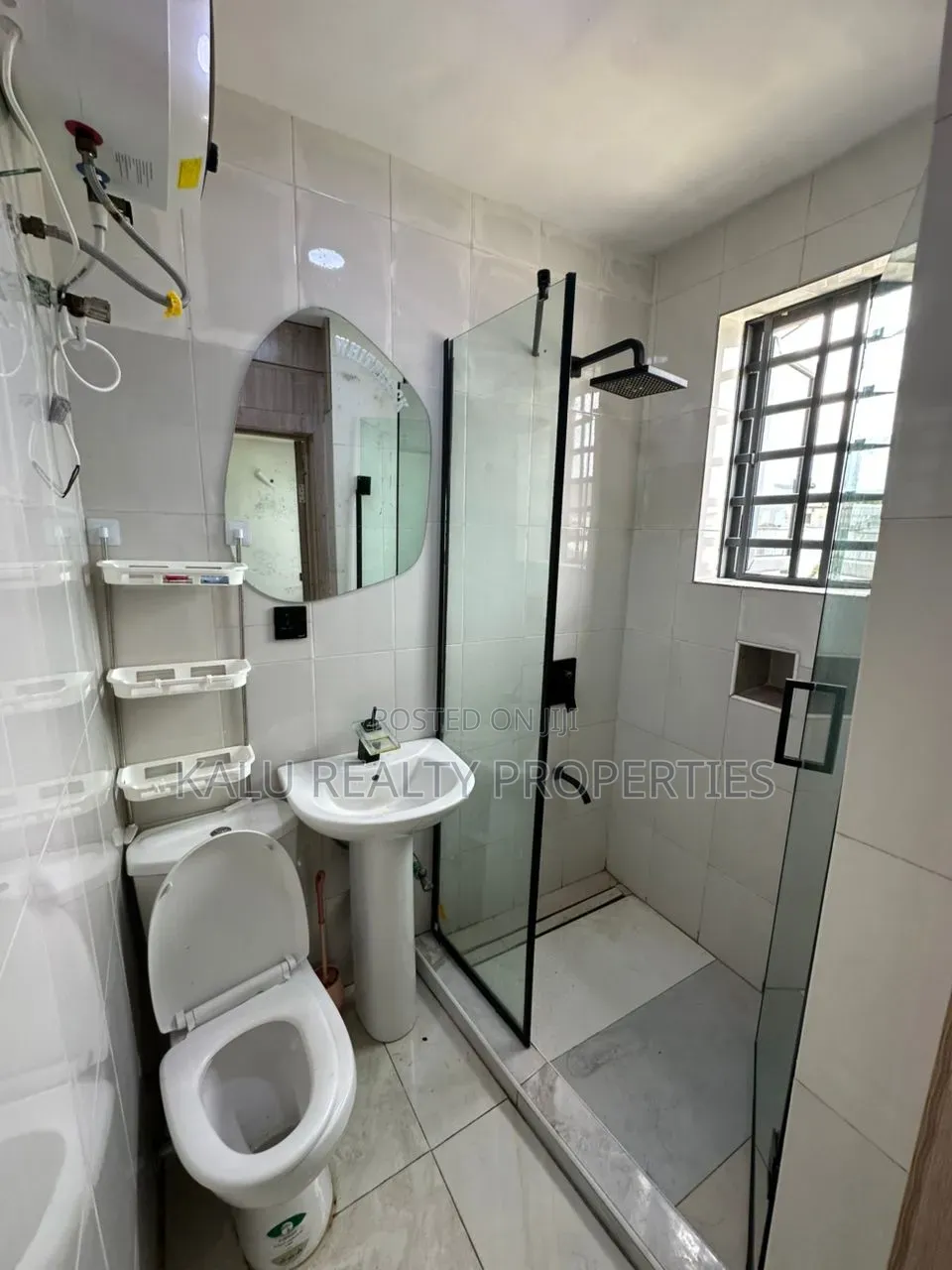 2bdrm Apartment in Ologolo, Osapa london for rent in Osapa london
