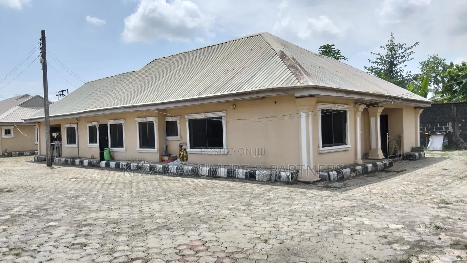 10bdrm Block of Flats in New Rd, Rumudara Off, Rumuodara for sale in Rumuodara