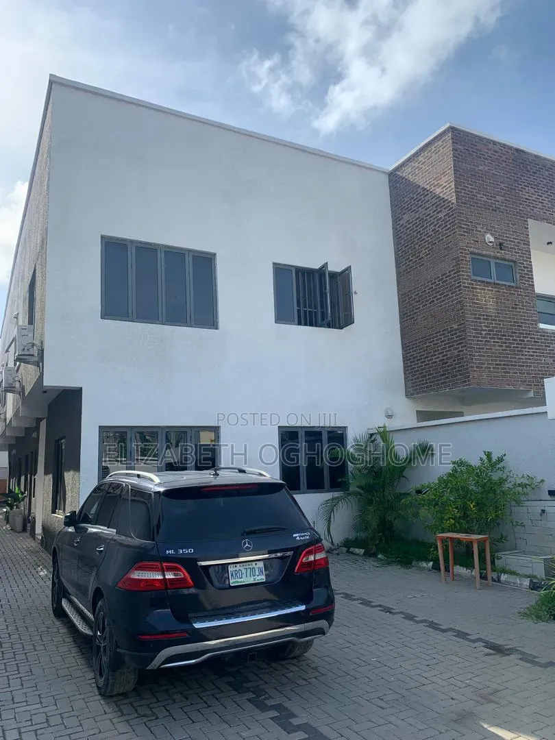 2bdrm Apartment in Ikate for rent in Ikate