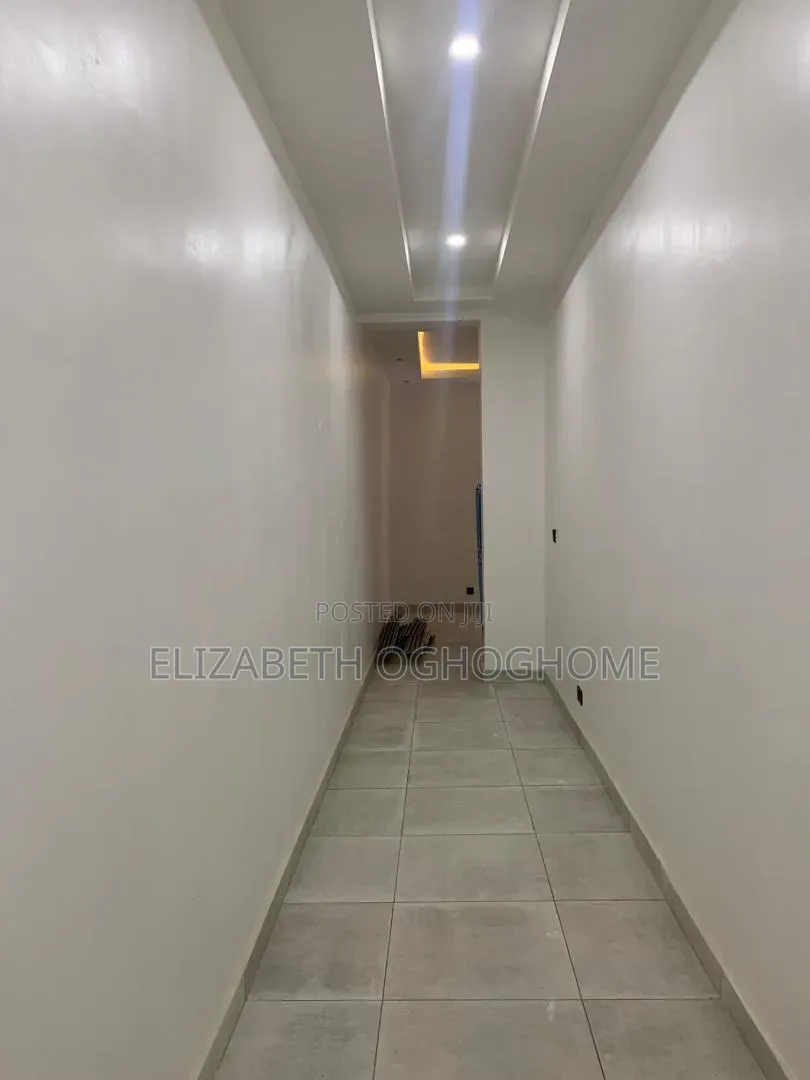 2bdrm Apartment in Ikate for rent in Ikate