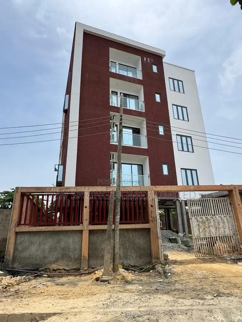 3bdrm Apartment in Ikooyi, Old Ikoyi for sale in Old Ikoyi